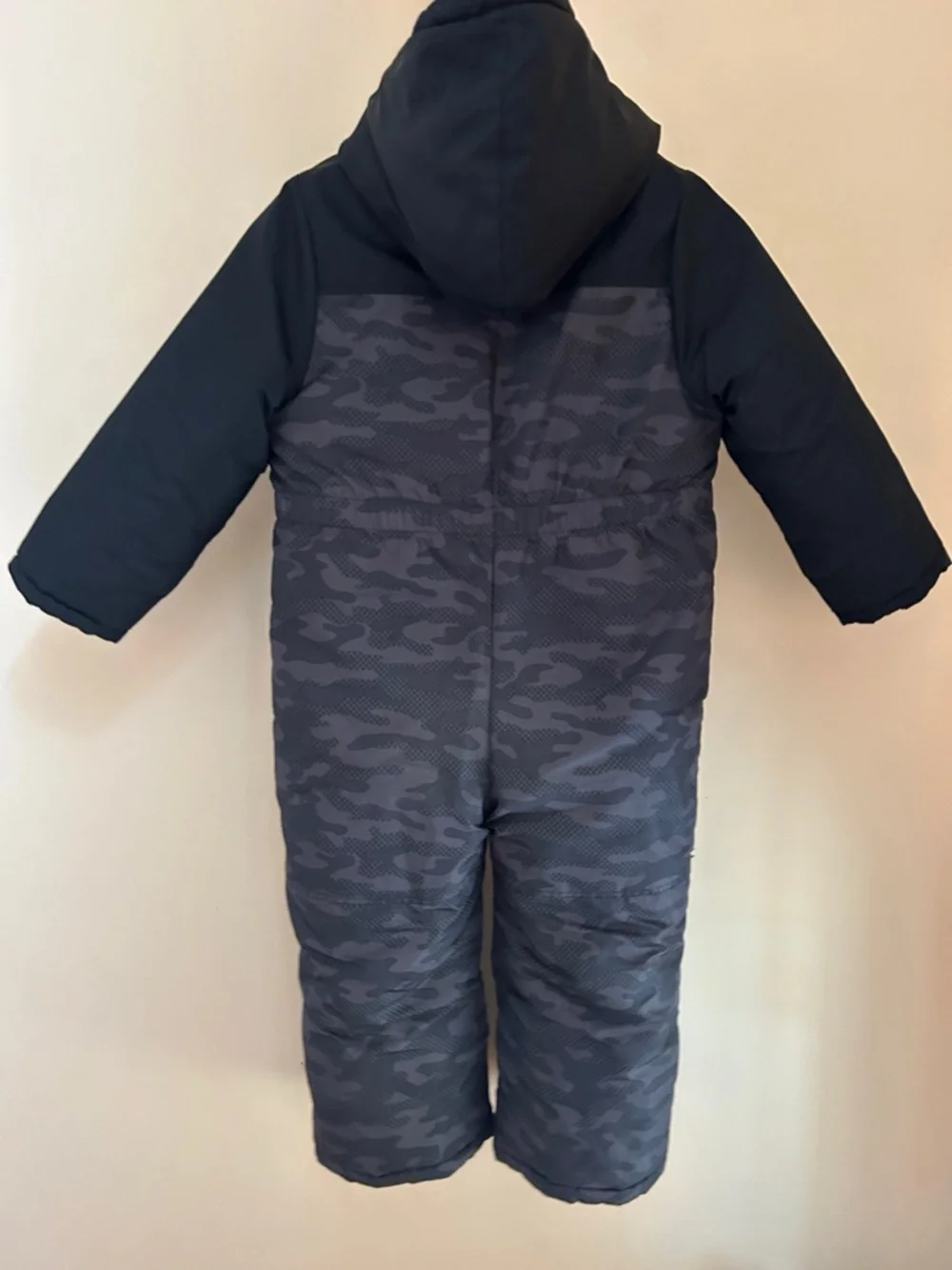 Camo Snowsuit One Piece | Boys Size 6 | Carter’s Winter Suit - Picture 5 of 6